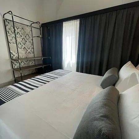 Kirani Hotel *