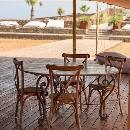 Kirani Hotel